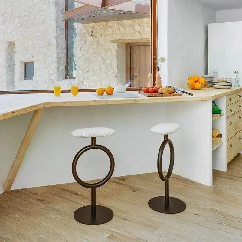 %デザインバーチェアモダンハイチェアアート高級キッチンスツー - Commercial Kitchen Interior のレビューと価格