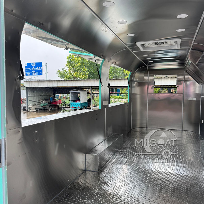 業務用移動式キッチンフードカートトレーラー、ステンレス製内装 - Commercial Kitchen Interior のレビューと価格